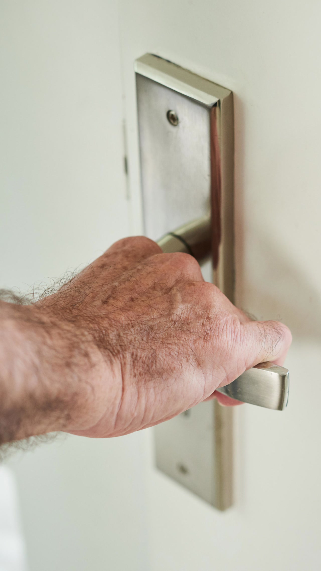 Politie vertelt: zo gaan fraudeurs aan jouw deur te werk